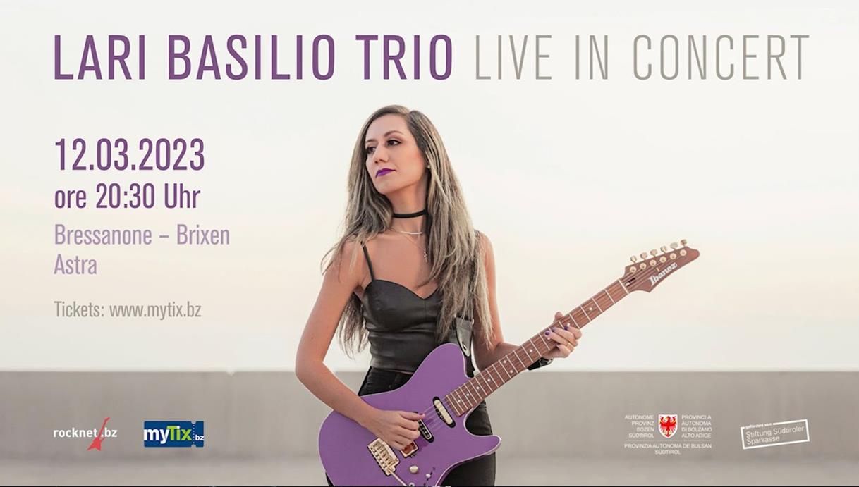 Lari Basilio Trio